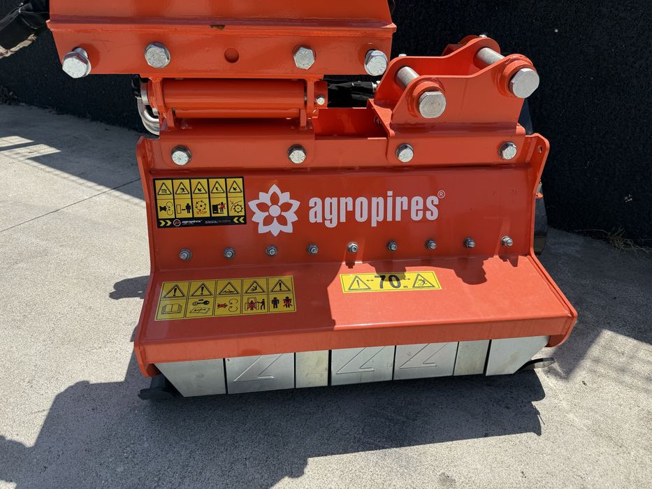 Triturador de martelos para retro escavadora