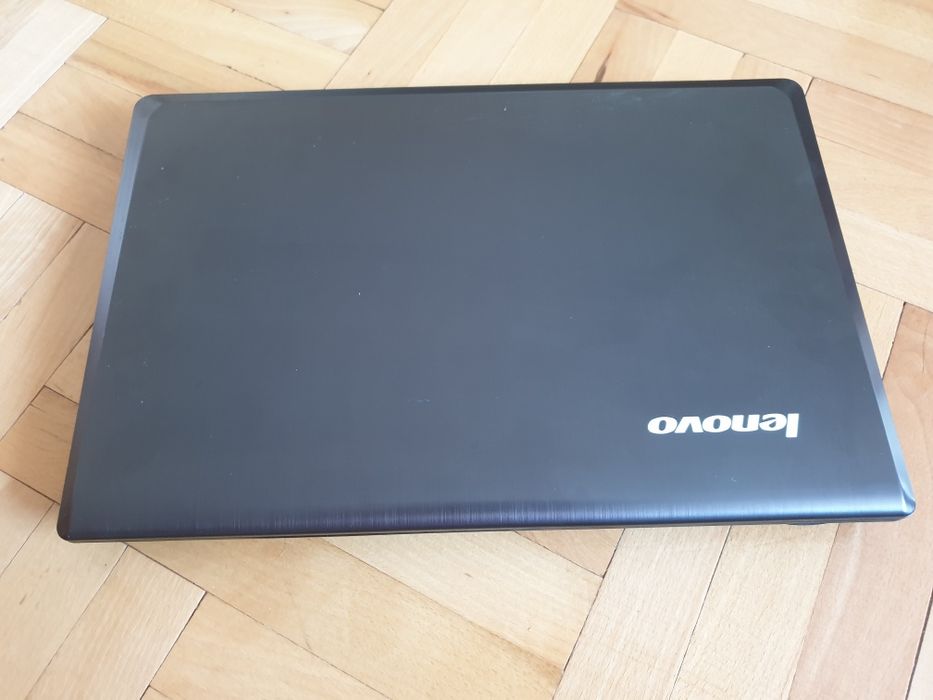 Laptop Lenovo Y580