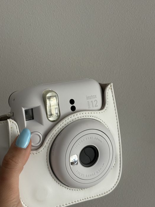 Polaroid 12 com capa protetora