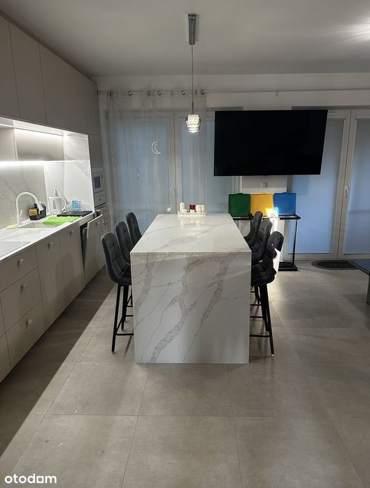 Umeblowany dom bliźniak 160m², ogród 250m², klimatyzacja, fotowoltaika