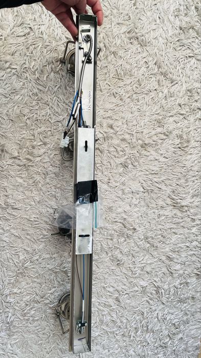 Lampa sufitowa listwa reflektorki GU1038A-4B
