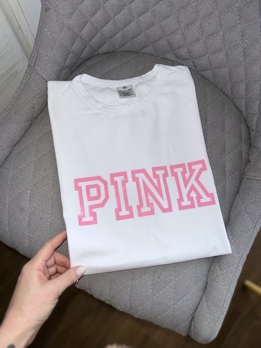 Новая футболка Pink