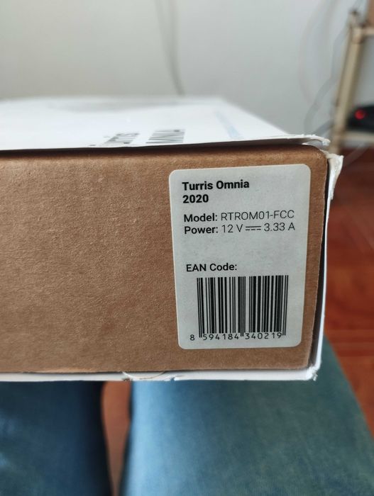 Roteador turris Omnia 2GB RAM