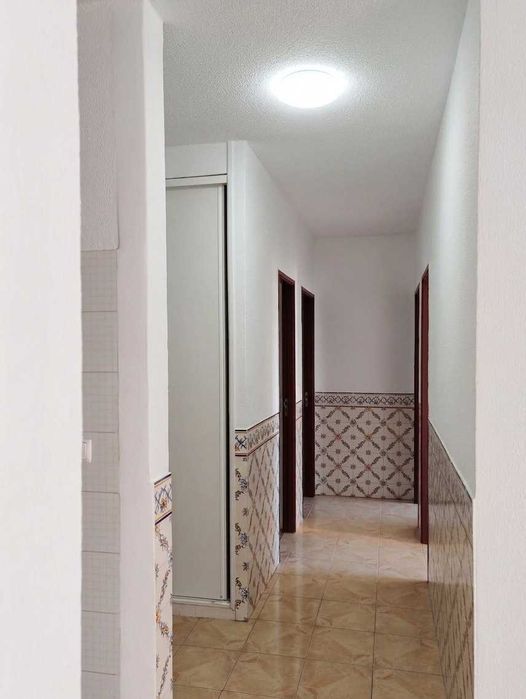 Arrendamento de apartamento T2 na Rua Jorge Claro,10 São Sebastião, Setubal