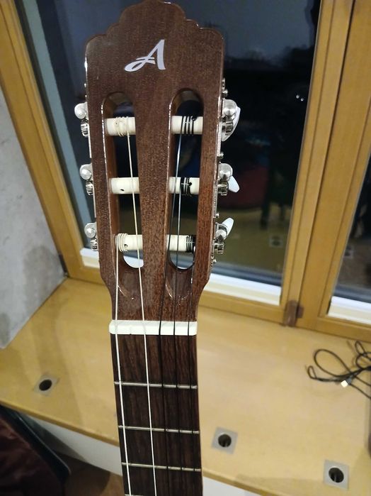 Almansa 401 Cedro – gitara klasyczna + pokrowiec Yaro + akcesoria