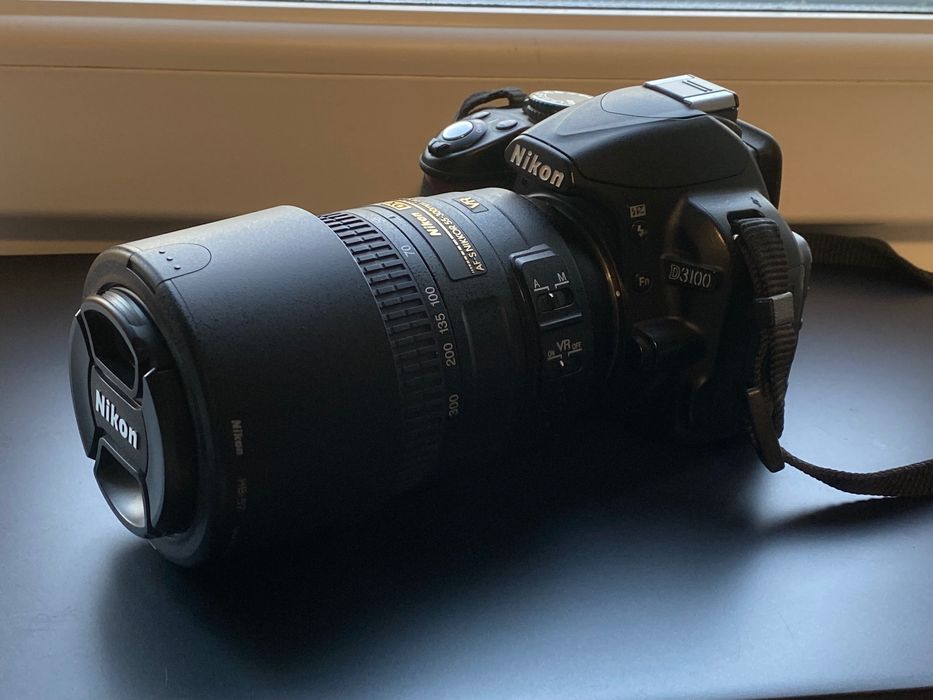 Nikon d3100 + 2 обʼєктива (Nikon AF-S DX NIKKOR 55–300mm f/4.5–5.6G ED VR та кітовий)