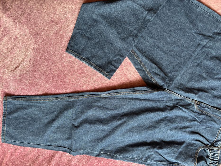 Jeansy w rozmiarze 48