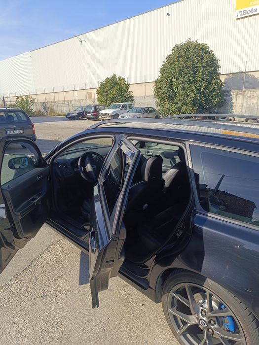 Volvo v50 1.6D Bem conservado
