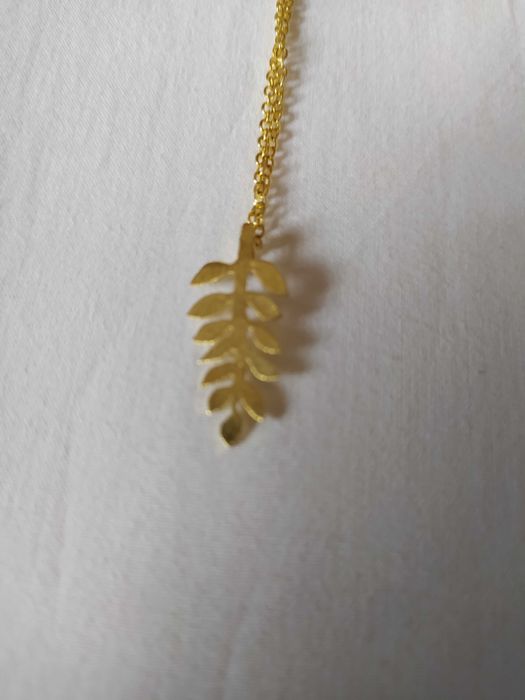 Fio dourado, novo