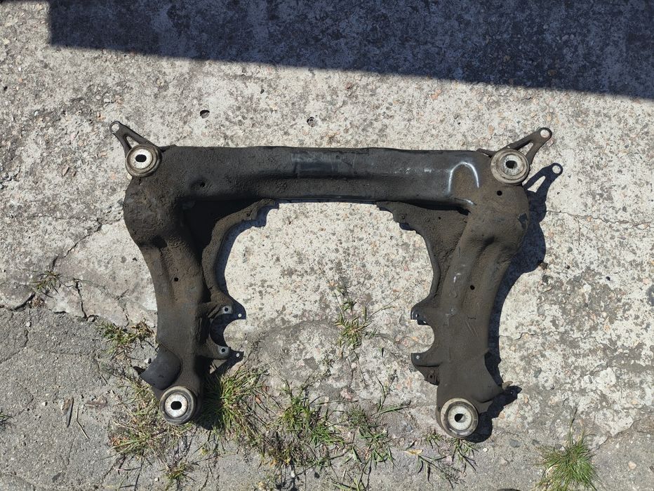 Подрамник Ауди А6С5 2.5 тди МКПП