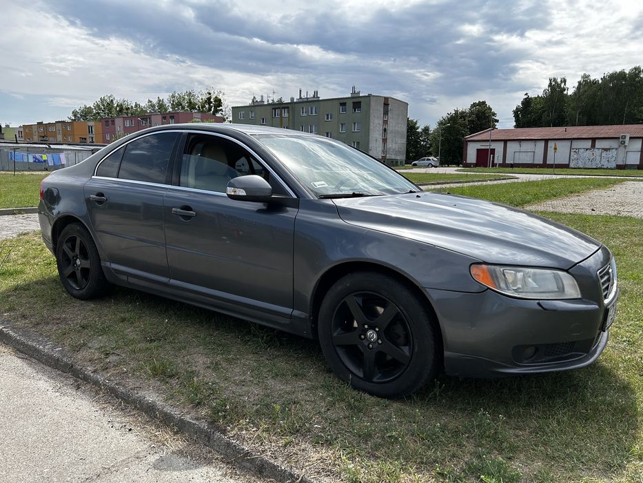 Volvo S80