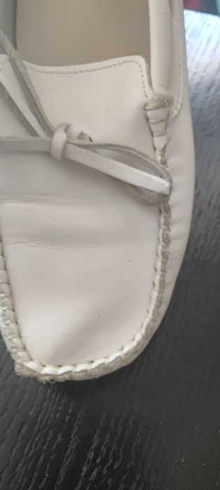 Mocassins em pele