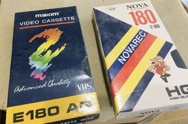 Cassetes VHS seladas anos 80