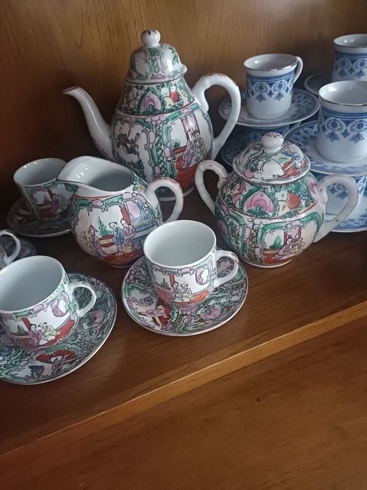 Serviço chinês Novo