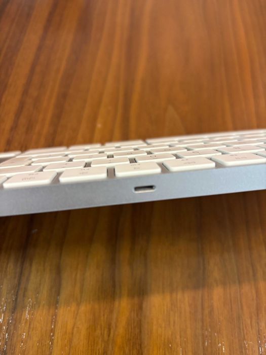 Apple Magic Keyboard - completo, PT (A1843)