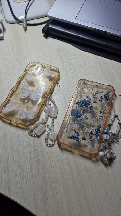 Чехлы на Iphone 11 в гарному стані