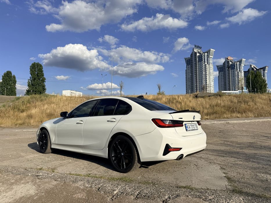 Bmw 330Xi 2019 White 2.0L 4