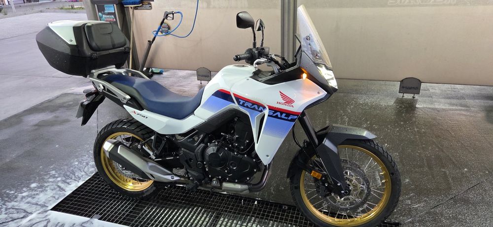 Honda transalp xl 750