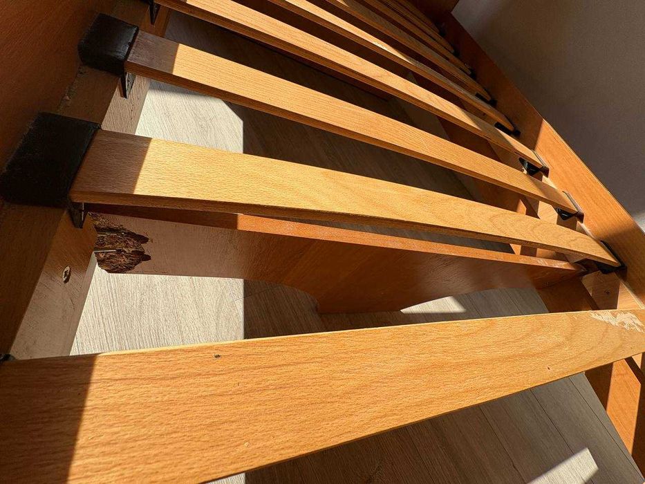 Ліжко односпальне з матрацом