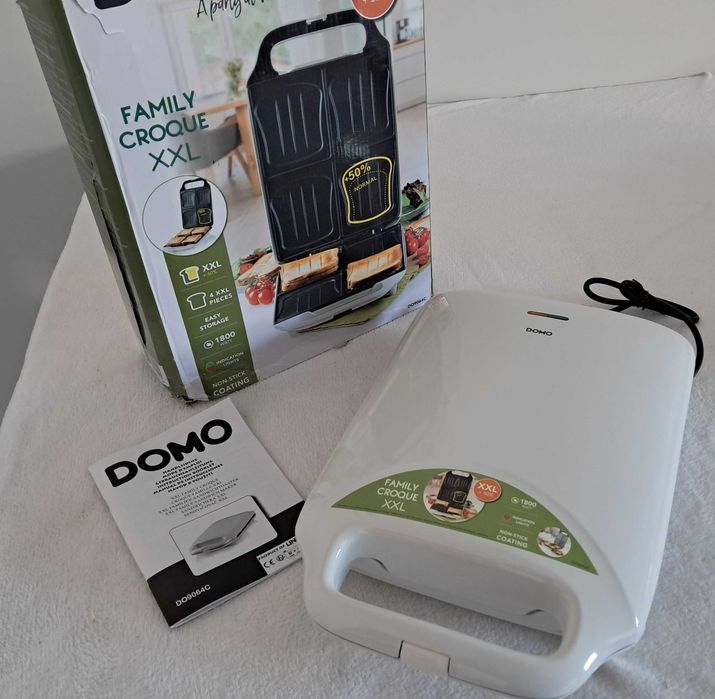 DOMO Opiekacz XXL 1800W