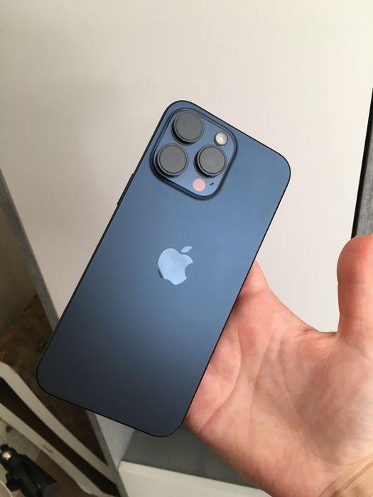 Iphone 15 Pro Max 256 гигов Синий