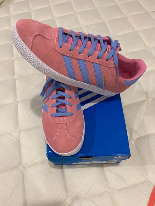 Gazelle rosa e lilás, apenas usadas uma vez, tamanho 37,5