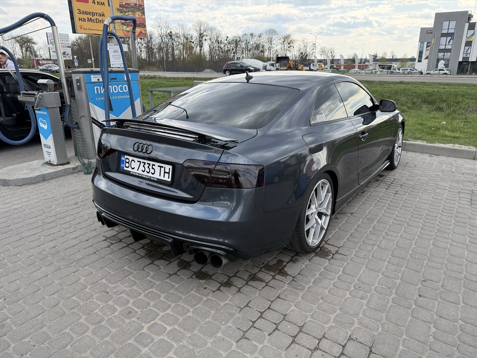 Audi a5 coupe quatro