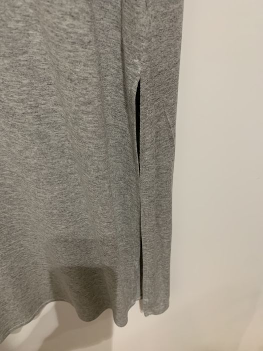 Cienka wiskozowa maxi sukienka z półgolfem H&M S