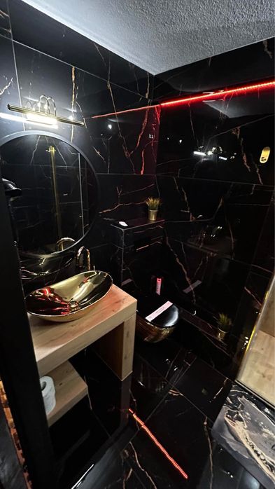 Apartamanet z Jacuzzi i Sauna