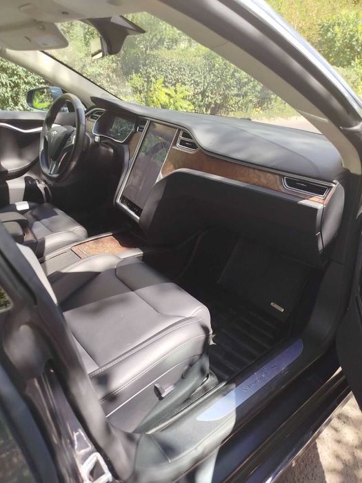 Tesla model S rest 2018 100D