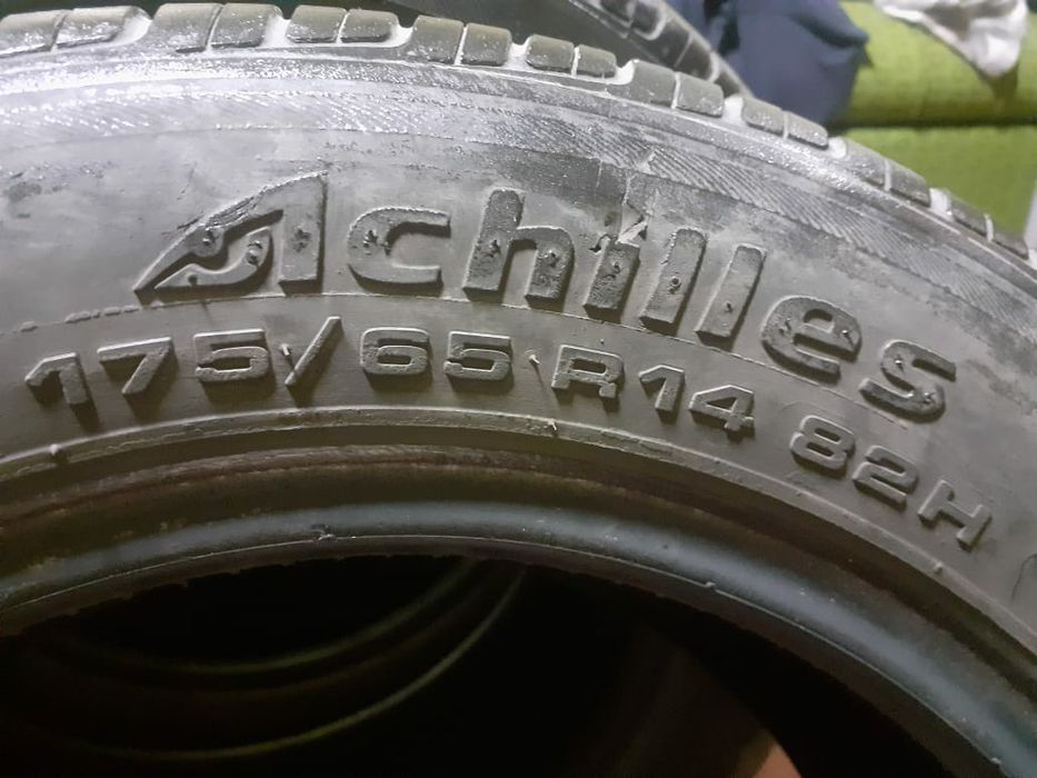 Продам комплект Шин R14/175/65