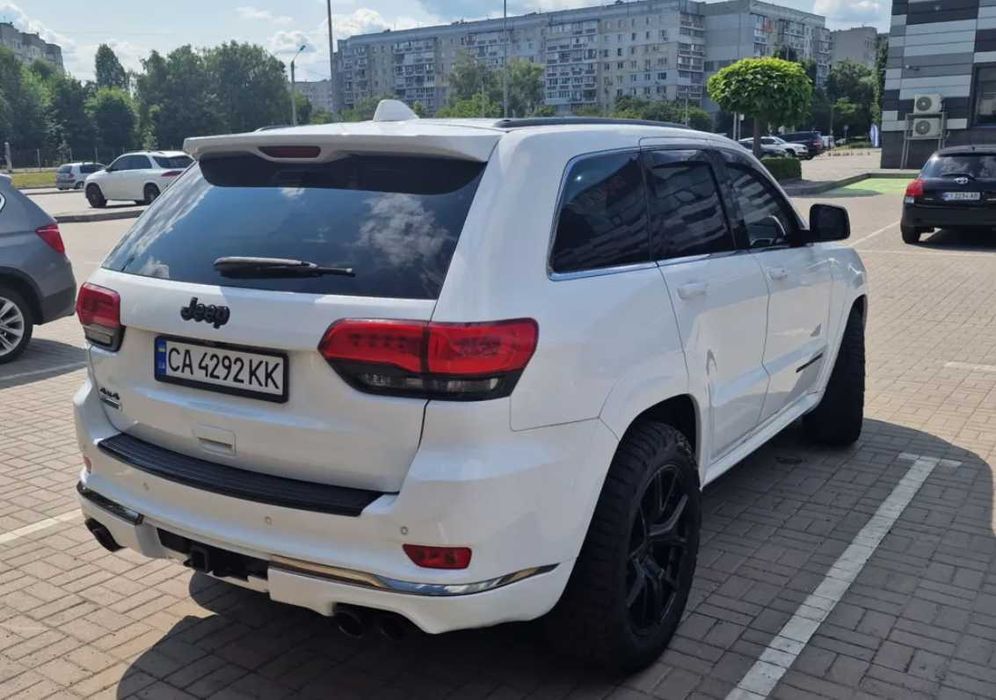 Jeep Grand Cherokee 2015 VIN 1C4RJFCM7FC214884 фото оголошення 5 з 23