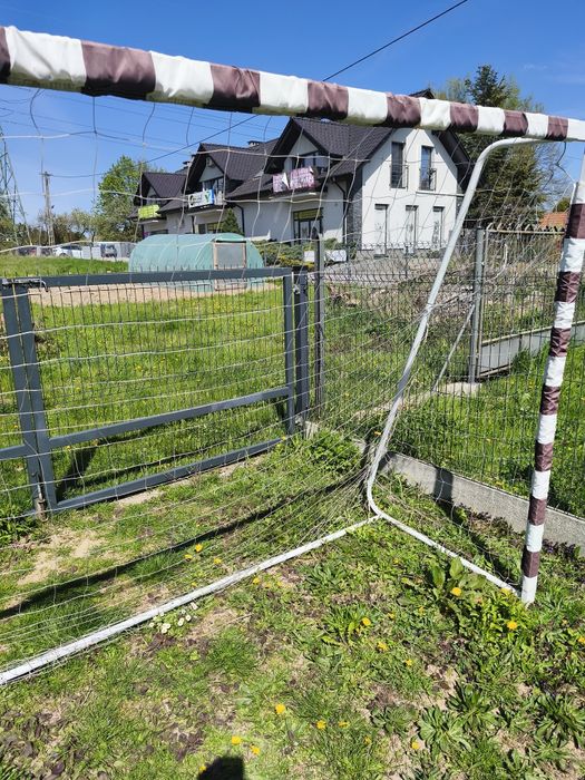 Dwie Bramki piłkarskie długość 3 metry