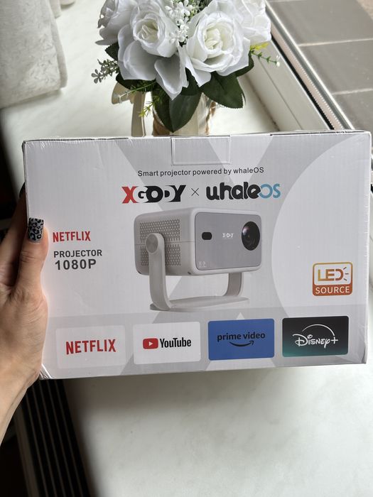 Projektor Xgody Gimbal N6 4K Full HD  kino domowe