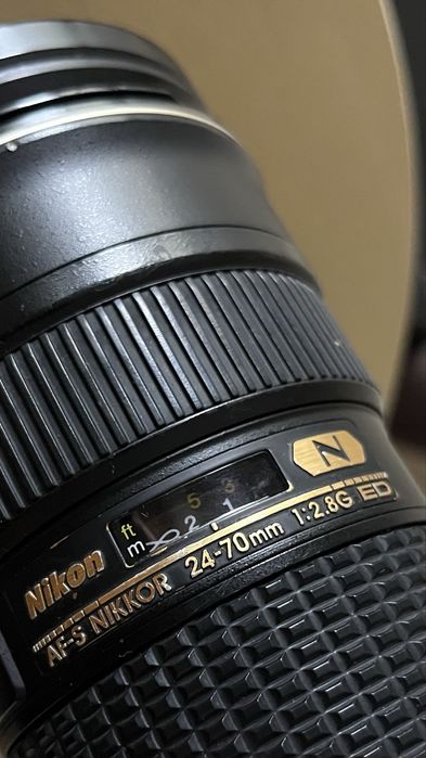 Objetiva Nikon 24-70mm f2.8 G ED