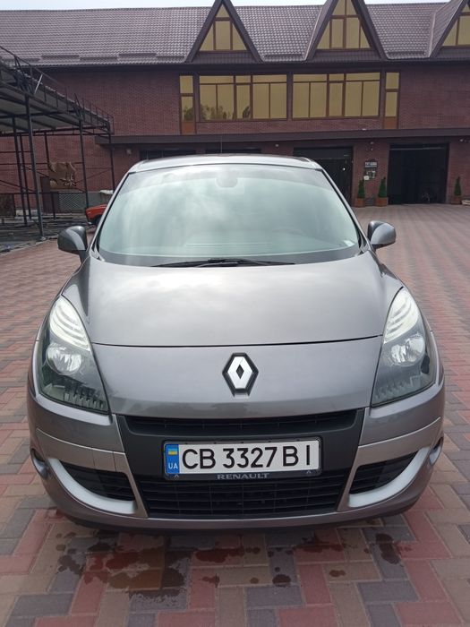 Renault Scenic 2011