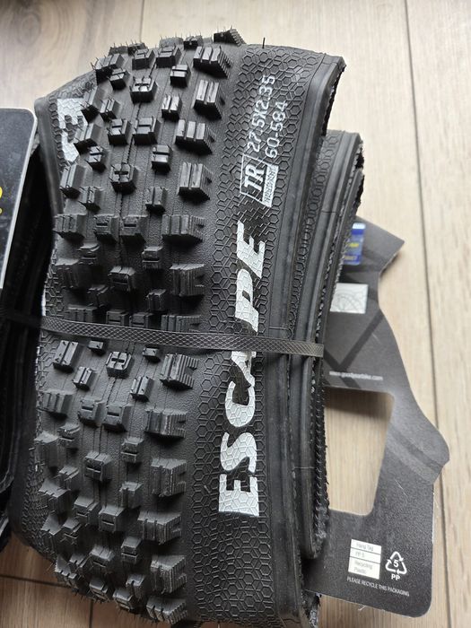 2x Goodyear Escape opony 27,5 650b Tubeless Ready do XC, trail