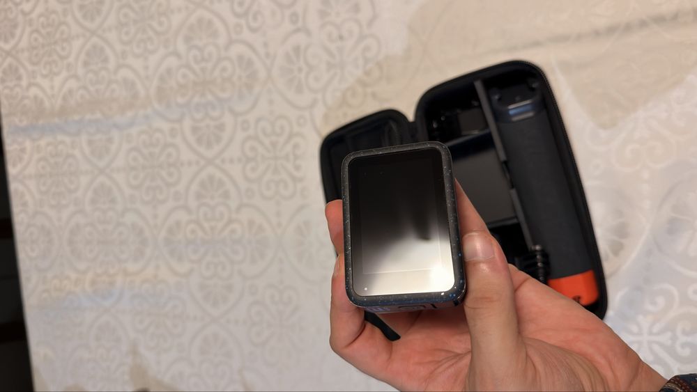 Bundle GOPRO HERO 12 Preto (5.3K - 27 MP - Wi-Fi e Bluetooth) + Punho + Bateria