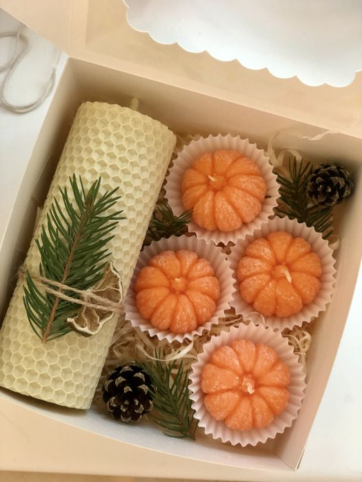 Подарункові набори ( новорічні, смішні, з ялинковими прикрасами)