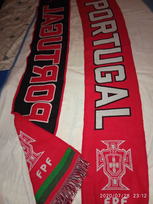 Cachecóis da seleção Portuguesa