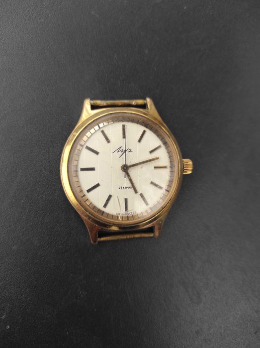 Часы ЛУЧ позолота Au