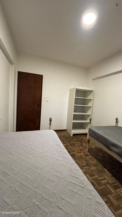 Quarto - localizado em Santarem