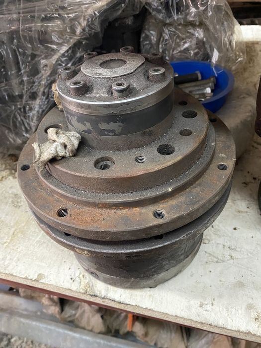 Sprzedam Silniki Hydrauliczne