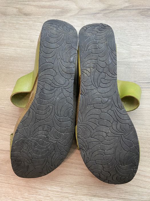 Sandały na koturnie Pinks, r. 39