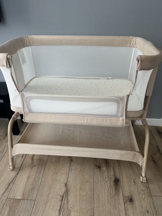 Dostawka z funckja kolyski Concepthood Nestwell