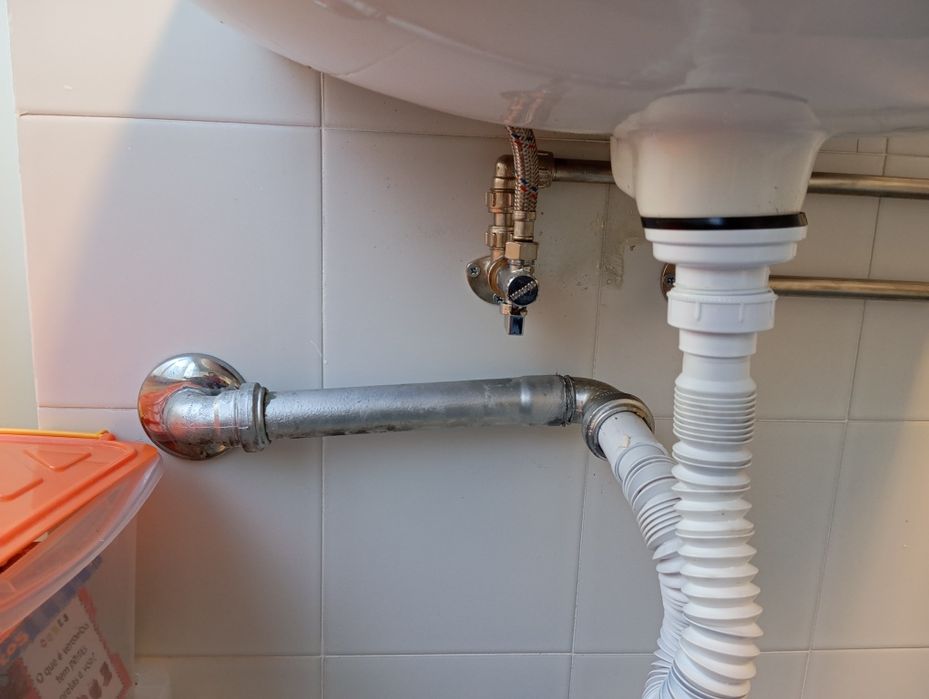 Canalizador aos fins de semanas - Desentupimentos e Pequenos Reparos a domicílio