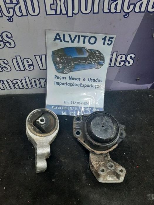 apoio do motor Volvo V40 2003 (só temos o esquerdo da foto)