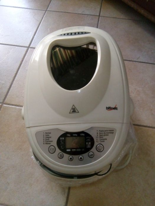 Máquina de fazer Pão