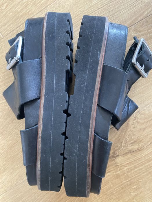 Clarks 37,5 czarne damskie sandały skóra naturalna