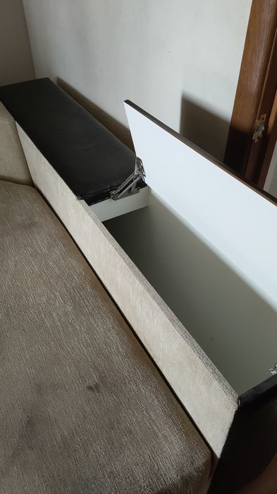 Диван угловой б/у